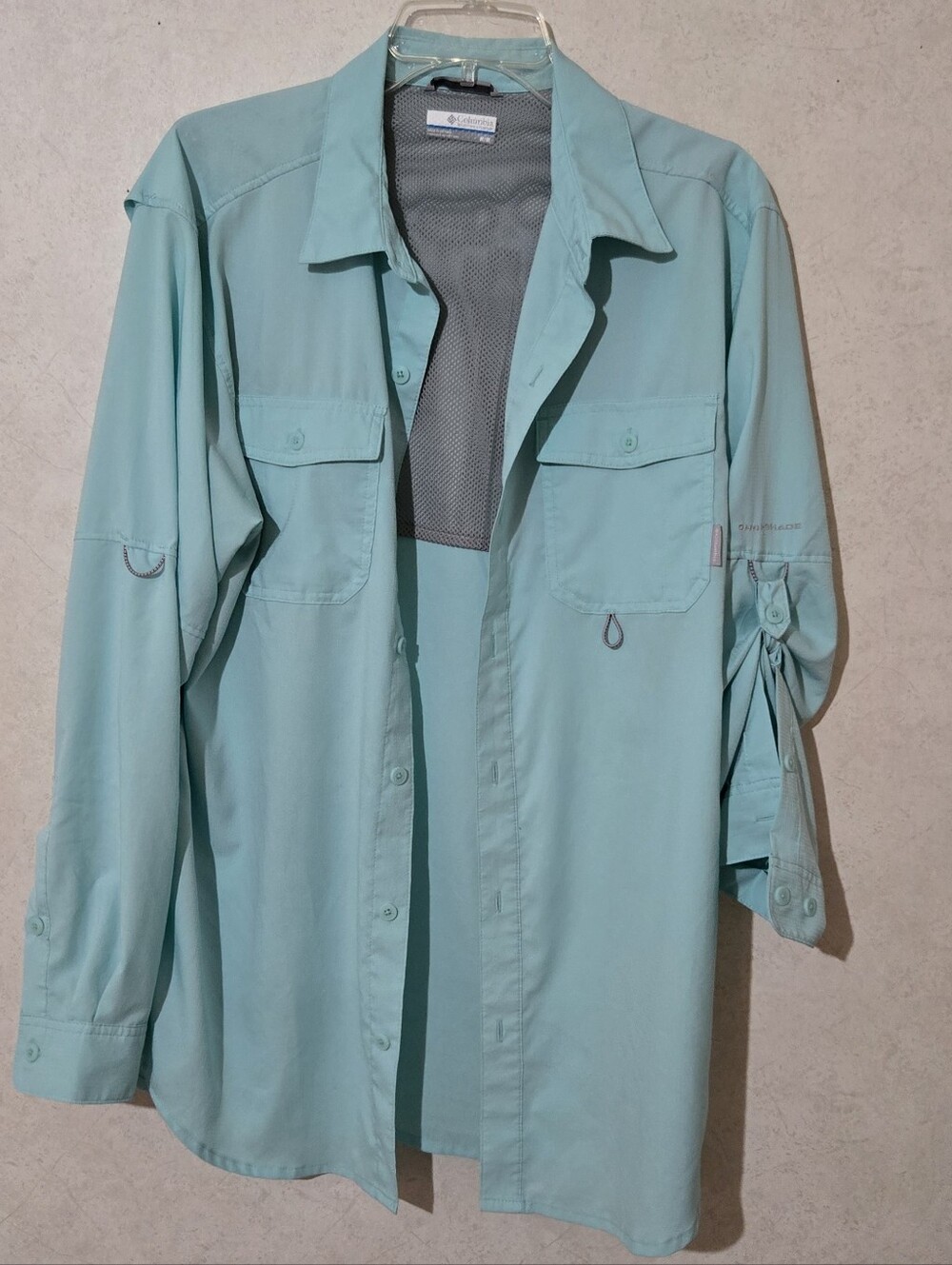 Columbia Men’s Long-Sleeve Button-Down Fishing Shirt - Aqua Blue